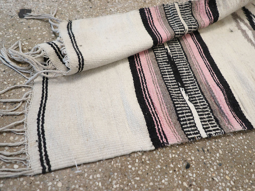 Vintage Mexican Poncho, No.32962 - Gsblank