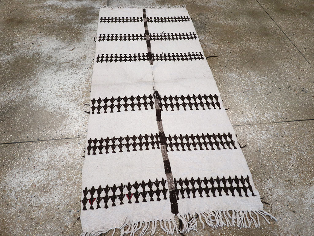 Vintage Mexican Poncho, No.32963 - Gsblank