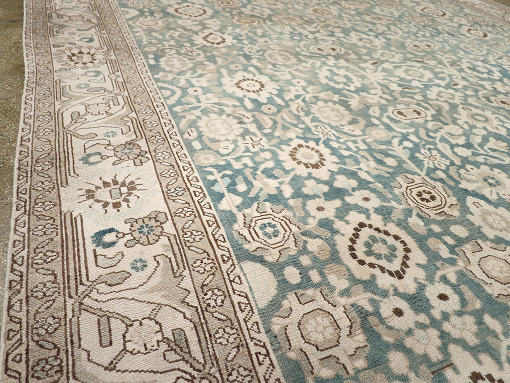 Antique Persian Mahal Room Size Rug, No.32965 - Gsblank