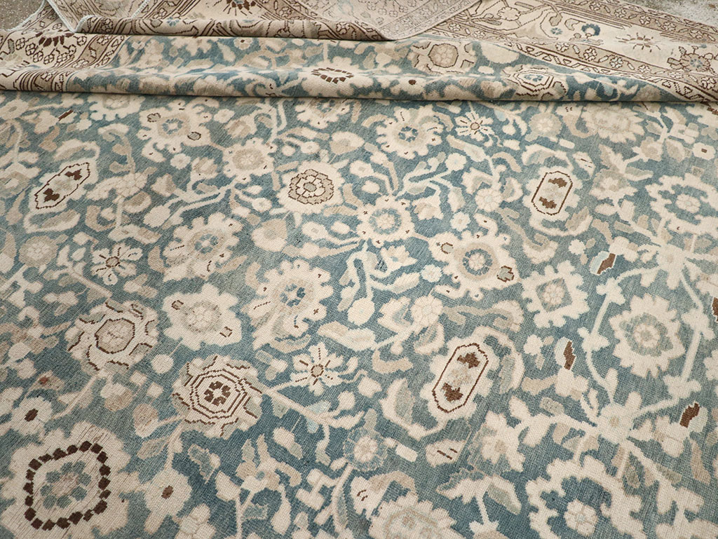 Antique Persian Mahal Room Size Rug, No.32965 - Gsblank