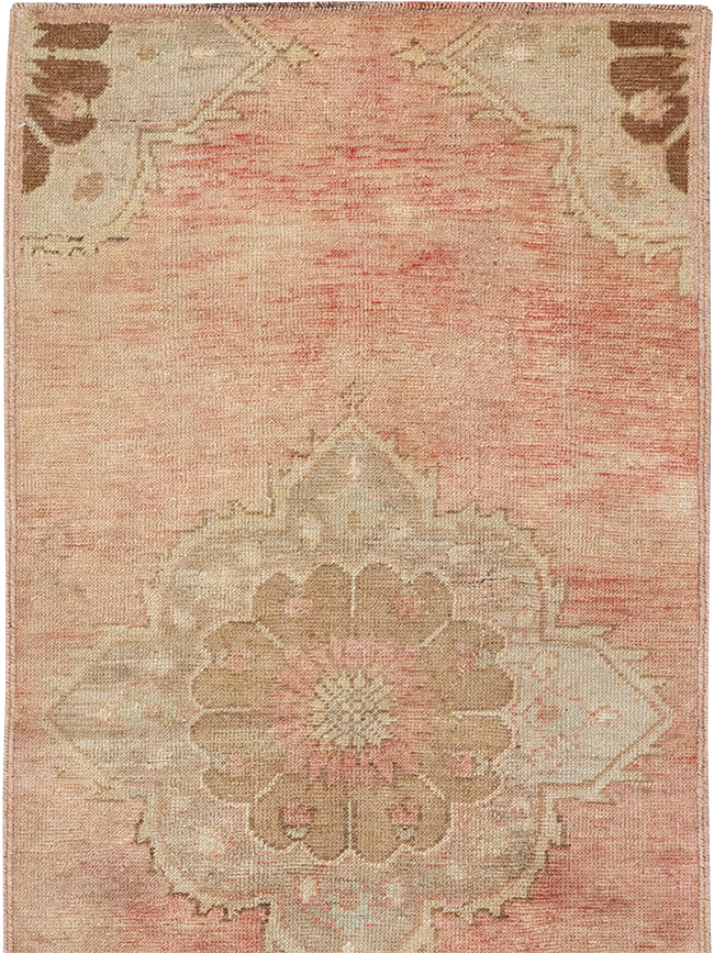 Vintage Turkish Anatolian Runner, No.32970 - Gsblank