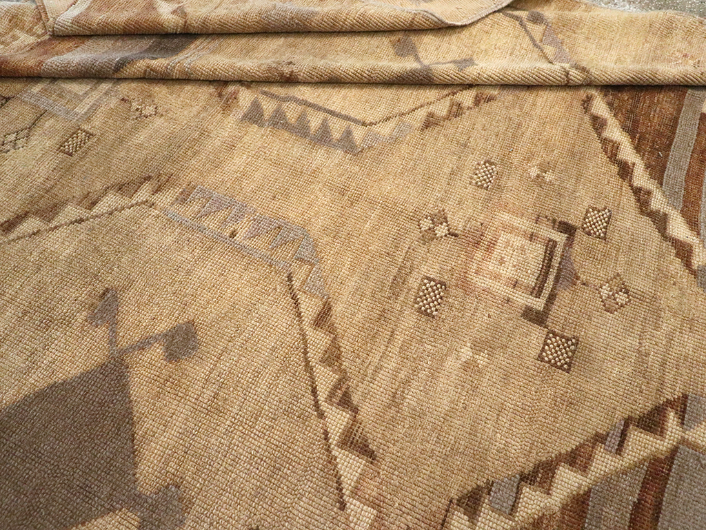 Vintage Turkish Anatolian Room Size Carpet, No.32972 - Gsblank