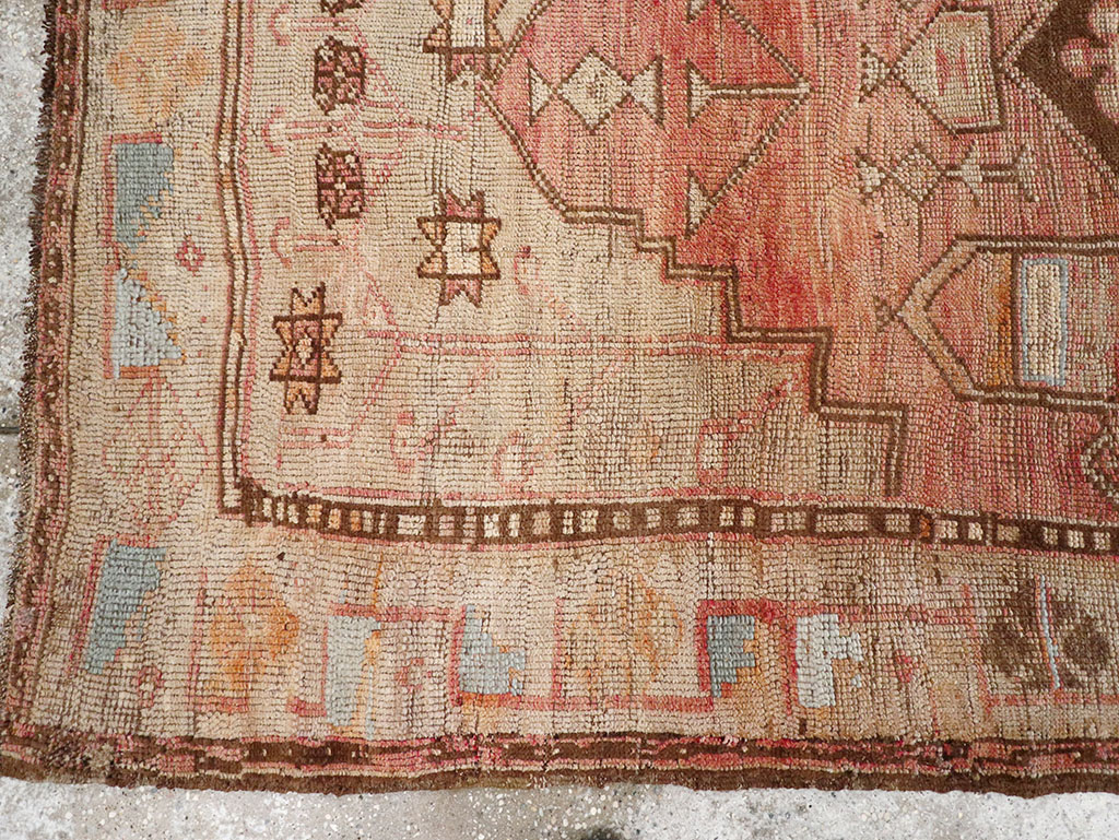 Vintage Turkish Anatolian Gallery Carpet, No.32976 - Gsblank