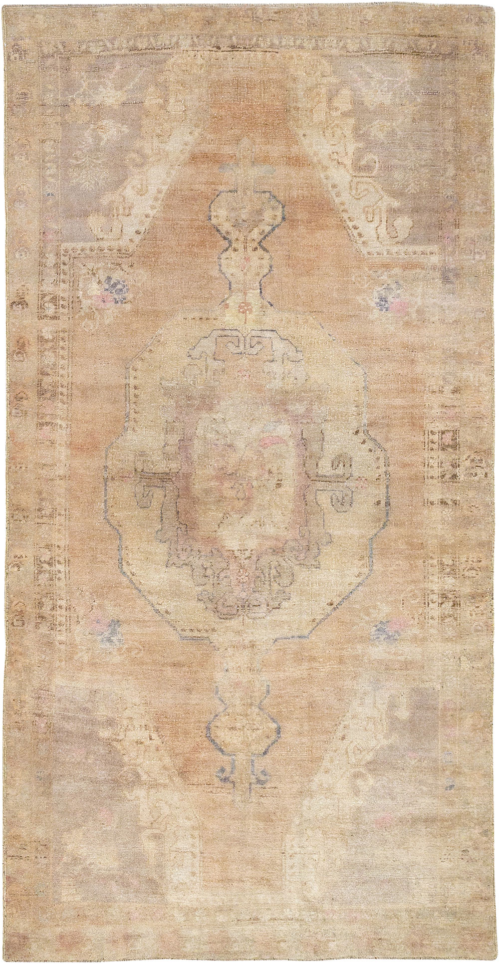 Vintage Turkish Anatolian Accent Rug, No.32977 - Gsblank