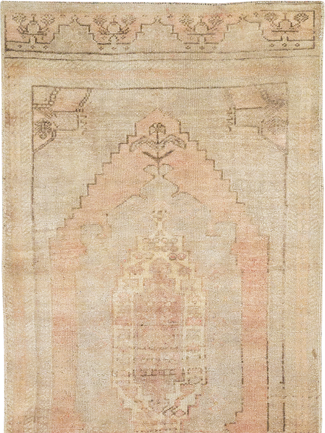 Vintage Turkish Anatolian Runner, No.32985 - Gsblank