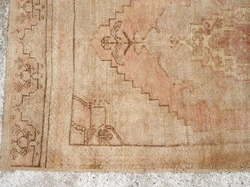 Vintage Turkish Anatolian Runner, No.32985 - Gsblank