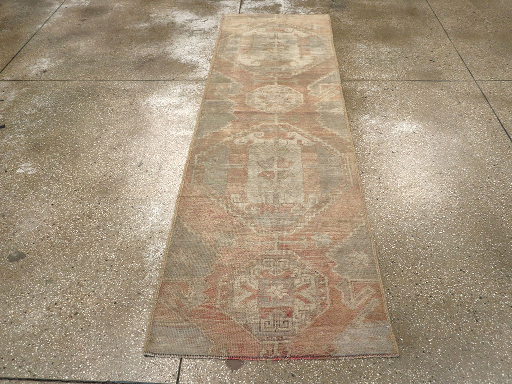 Vintage Turkish Anatolian Runner, No.32986 - Gsblank