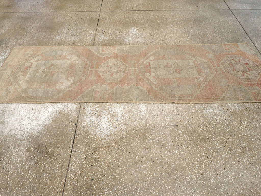 Vintage Turkish Anatolian Runner, No.32986 - Gsblank