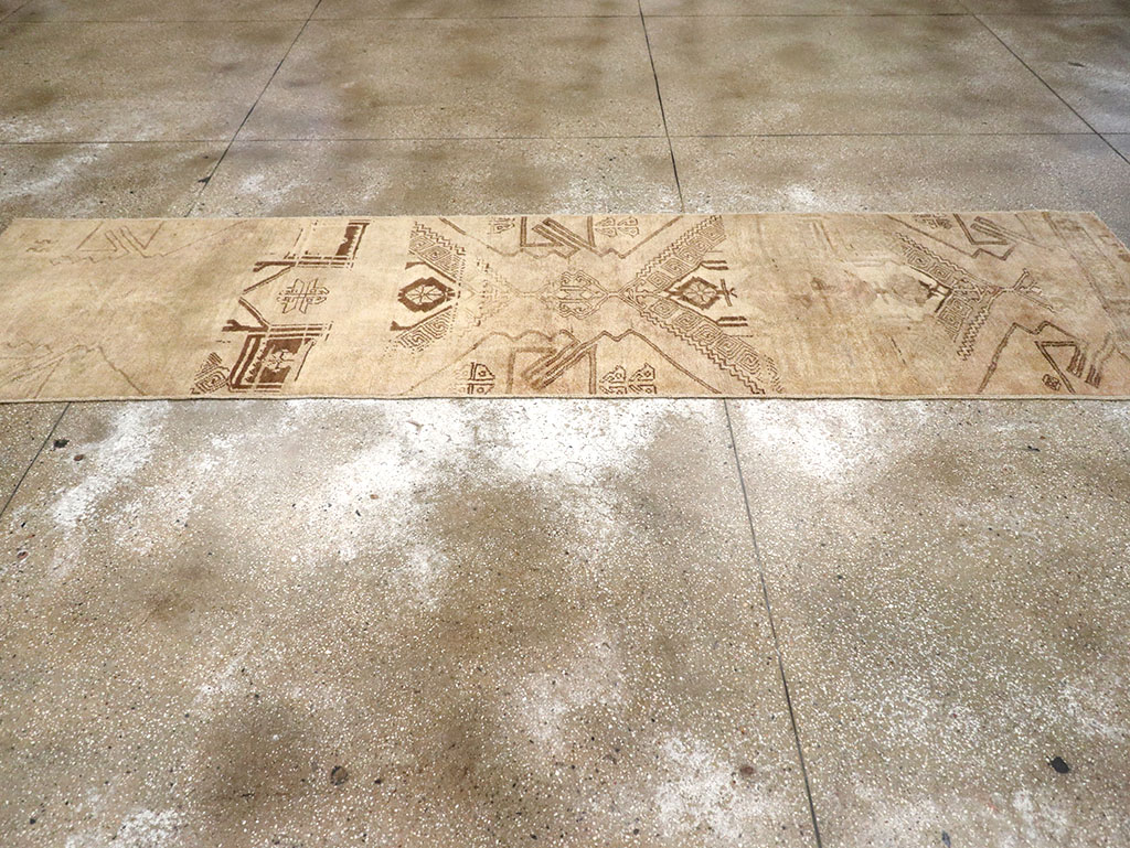 Vintage Turkish Anatolian Runner, No.32990 - Gsblank