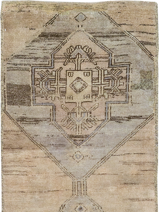 Vintage Turkish Anatolian Runner, No.32993 - Gsblank