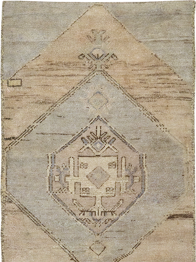 Vintage Turkish Anatolian Runner, No.32993 - Gsblank