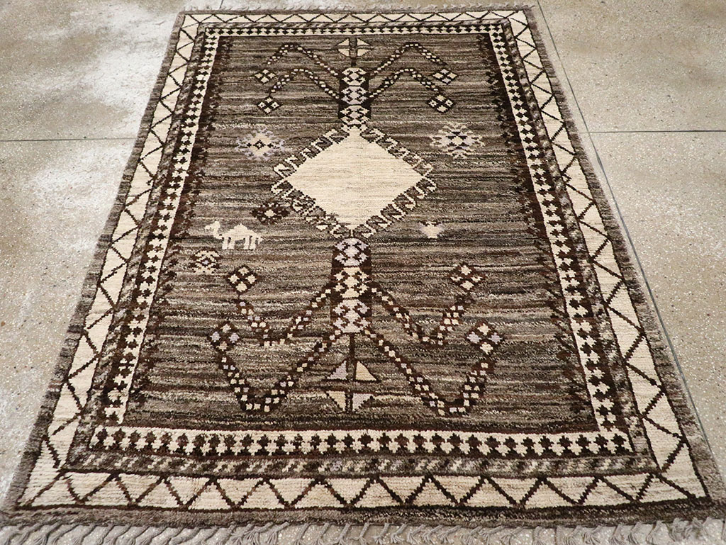 Modern Persian Gabbeh Accent Rug, No.32995 - Gsblank