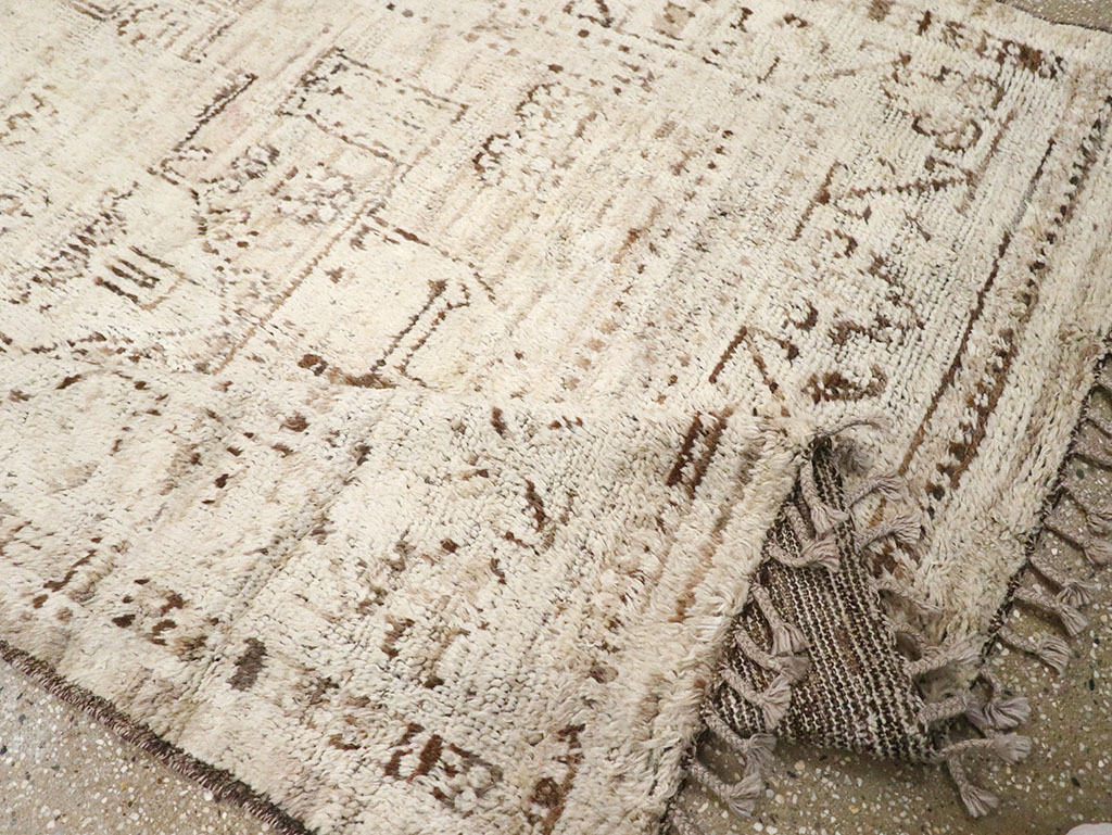 Modern Persian Gabbeh Accent Rug, No.32996 - Gsblank