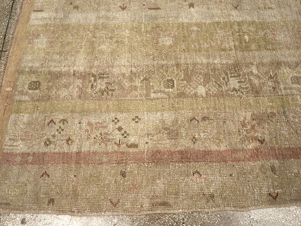 Antique Turkish Ghiordes Room Size Carpet, No.33020 - Gsblank