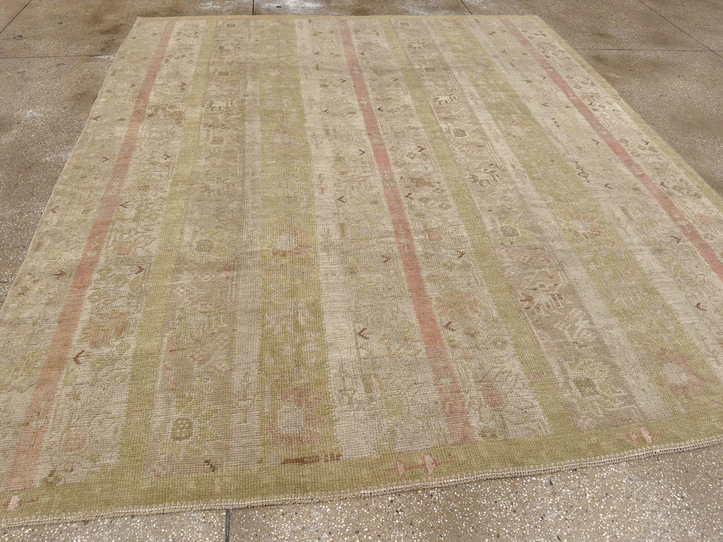Antique Turkish Ghiordes Room Size Carpet, No.33020 - Gsblank