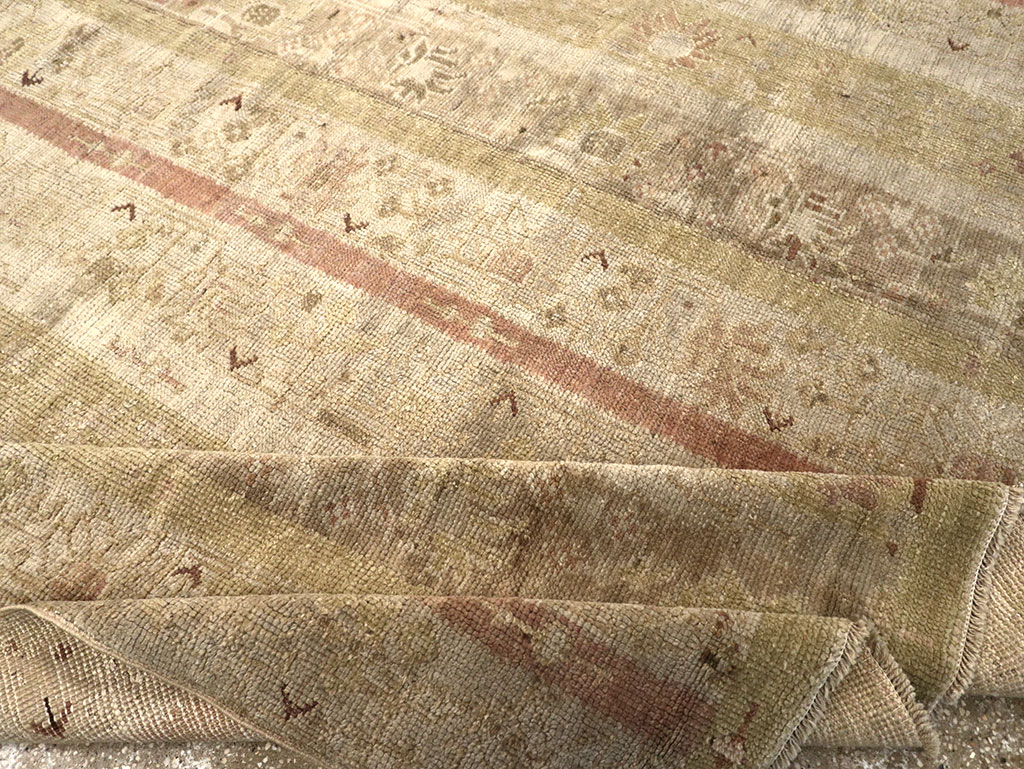 Antique Turkish Ghiordes Room Size Carpet, No.33020 - Gsblank