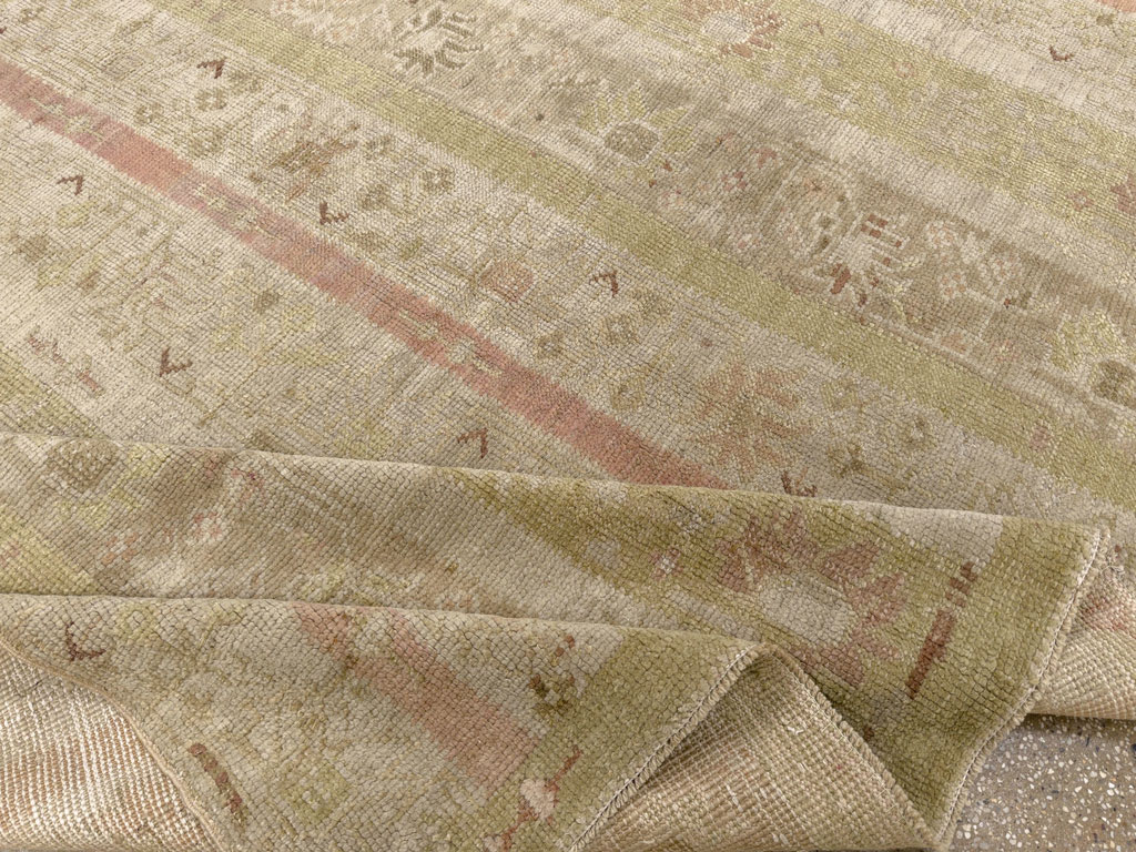 Antique Turkish Ghiordes Room Size Carpet, No.33020 - Gsblank