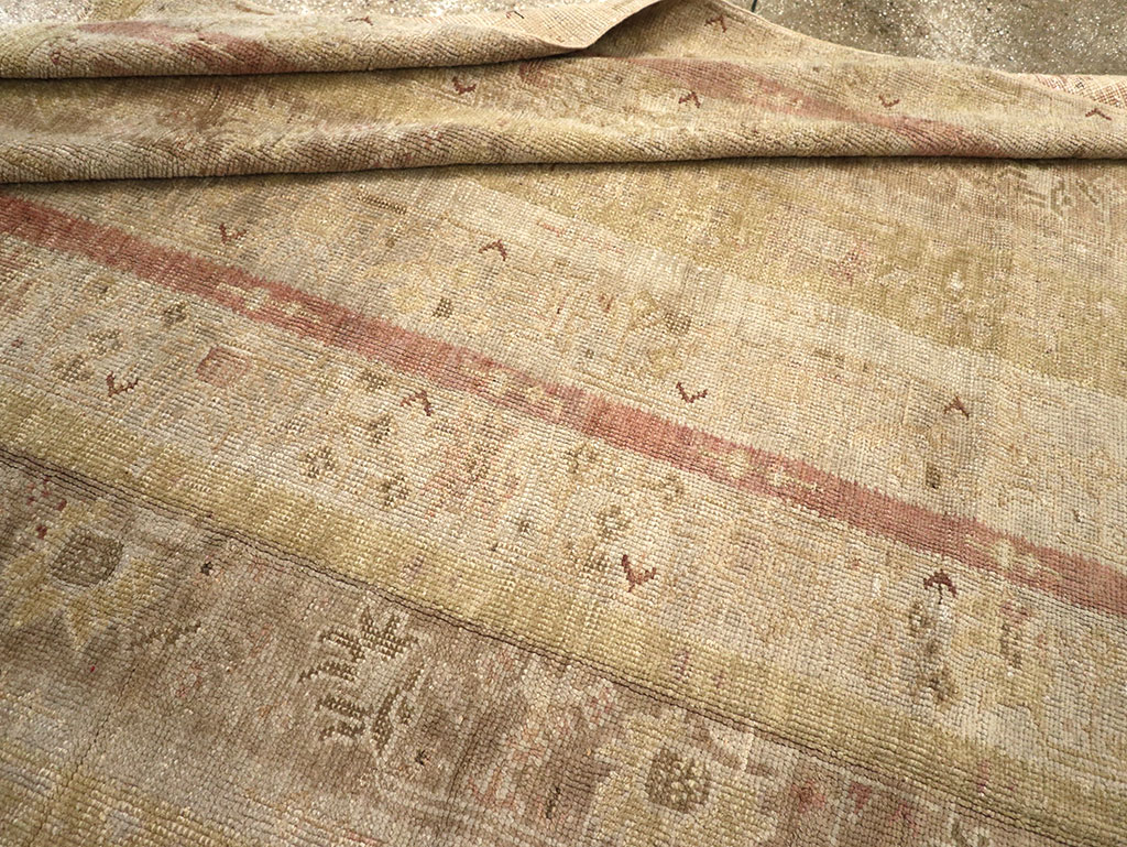 Antique Turkish Ghiordes Room Size Carpet, No.33020 - Gsblank