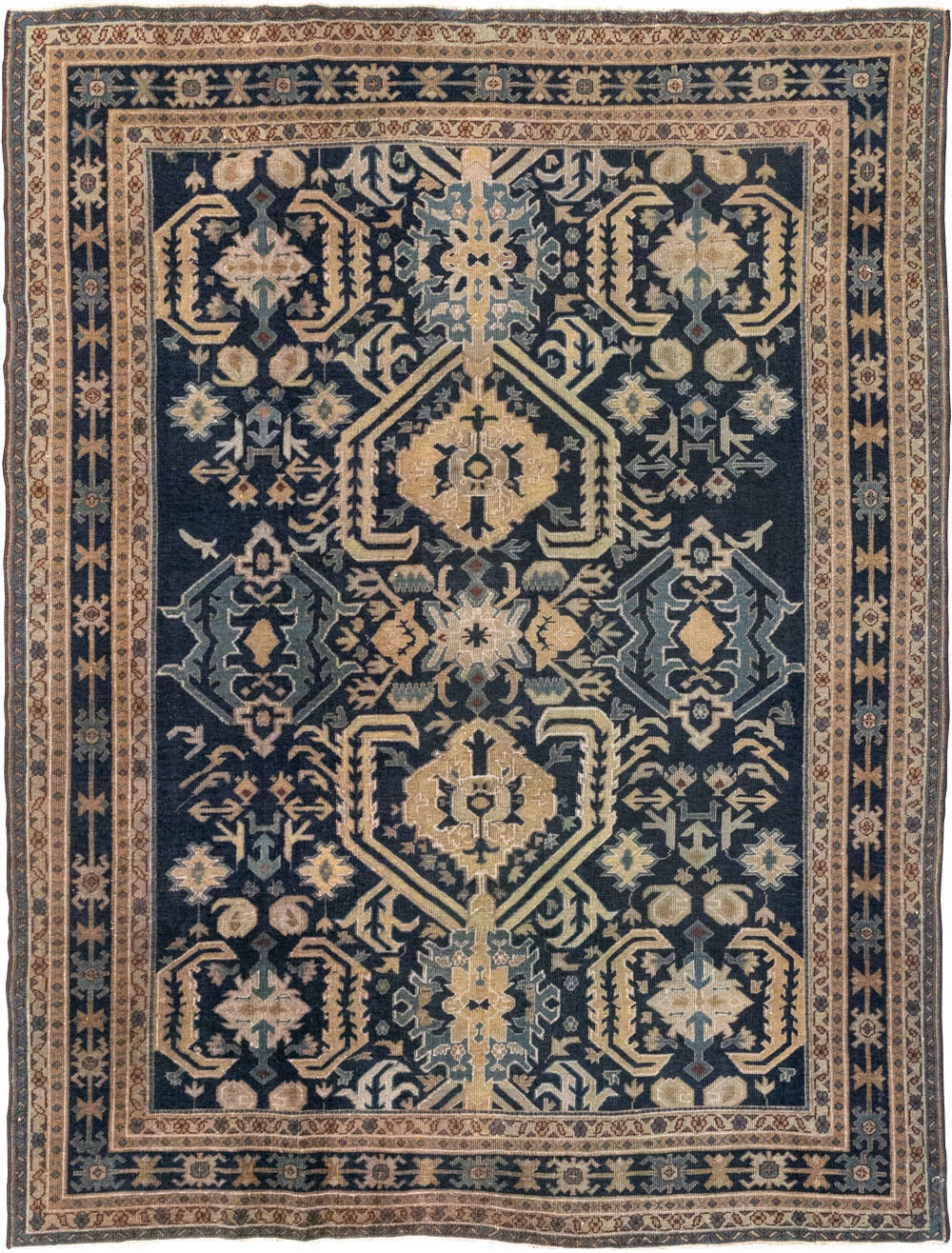 Vintage Indian Lahore Accent Rug, No.33046 - Gsblank