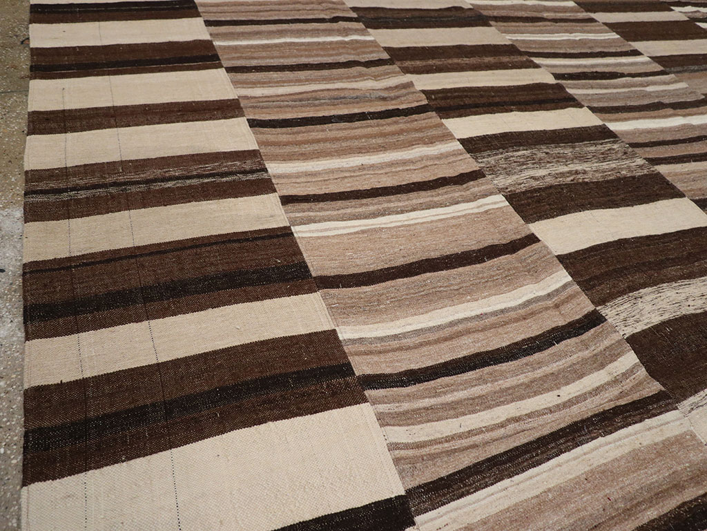 Vintage Turkish Flatweave Kilim Room Size Carpet, No.33073 - Gsblank