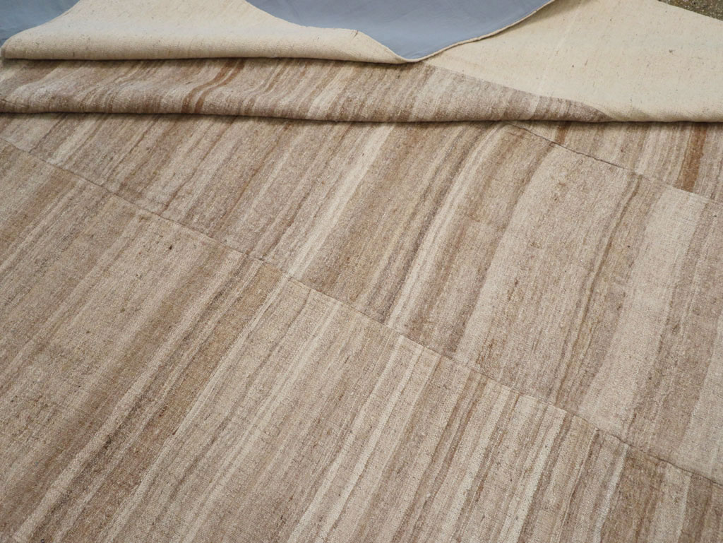 Vintage Turkish Flatweave Kilim Room Size Carpet, No.33075 - Gsblank