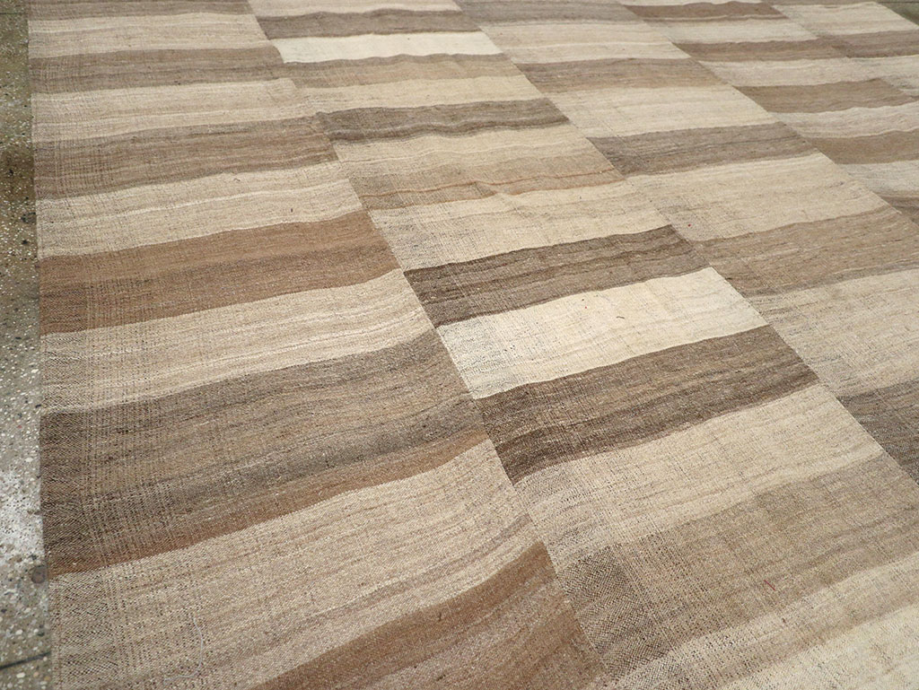 Vintage Turkish Flatweave Kilim Room Size Carpet, No.33090 - Gsblank