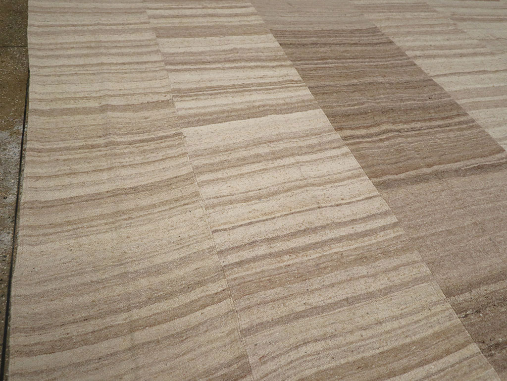 Vintage Turkish Flatweave Kilim Large Room Size Carpet, No.33098 - Gsblank