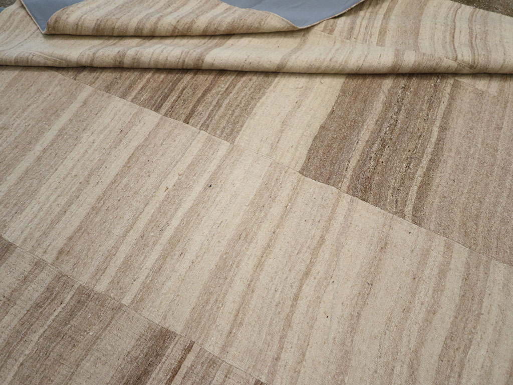 Vintage Turkish Flatweave Kilim Large Room Size Carpet, No.33098 - Gsblank