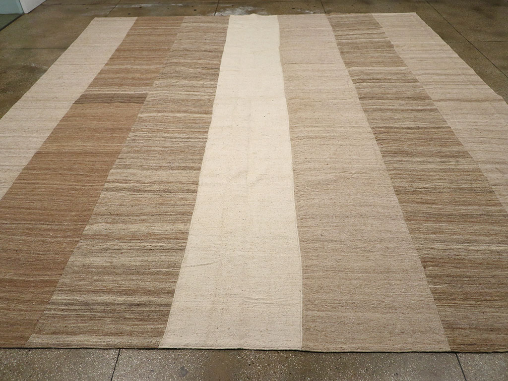 Vintage Turkish Flatweave Kilim Large Square Room Size Carpet, No.33101 - Gsblank