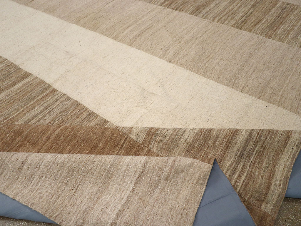 Vintage Turkish Flatweave Kilim Large Square Room Size Carpet, No.33101 - Gsblank