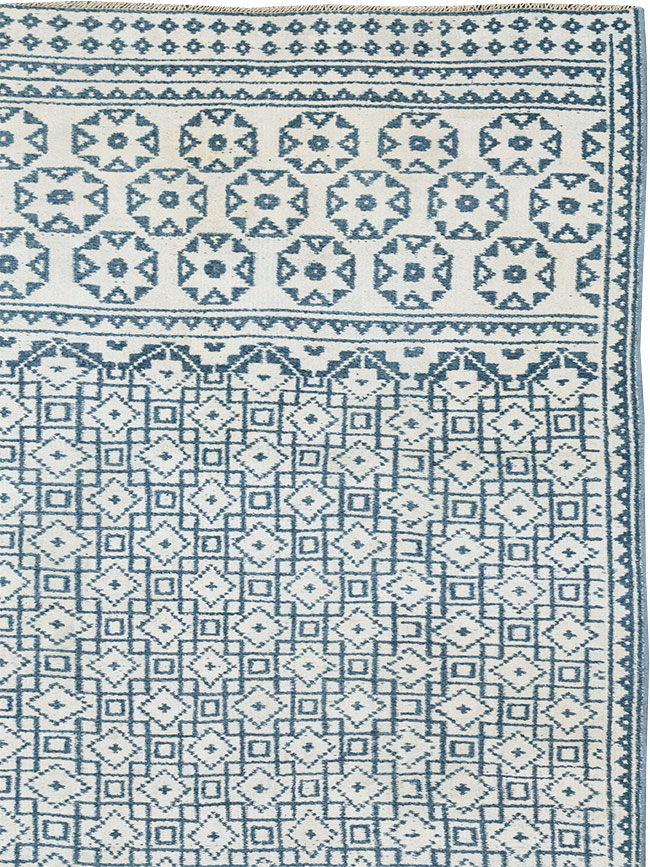 Vintage Turkish Flatweave Kilim Long and Narrow, No.33113 - Gsblank