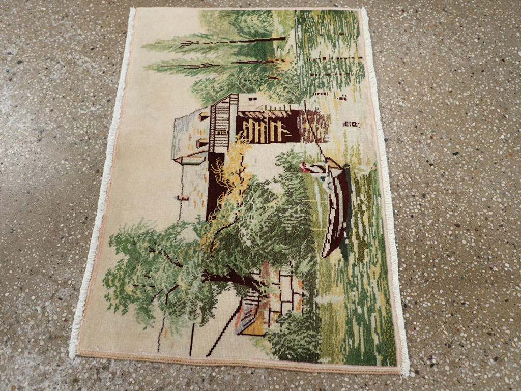 Vintage Persian Tabriz Pictorial Rug, No.33122 - Gsblank