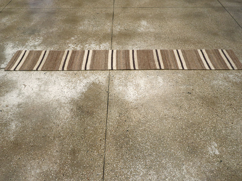 Vintage Turkish Flatweave Kilim Runner, No.33125 - Gsblank