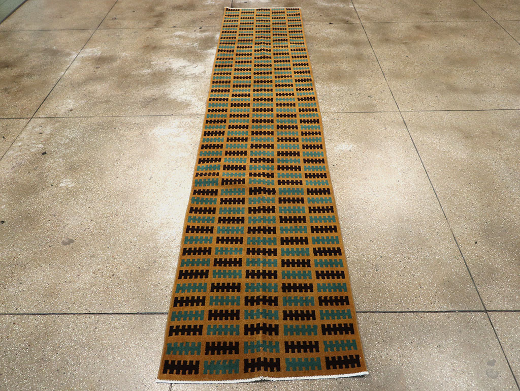 Vintage Turkish Anatolian Runner, No.33128 - Gsblank