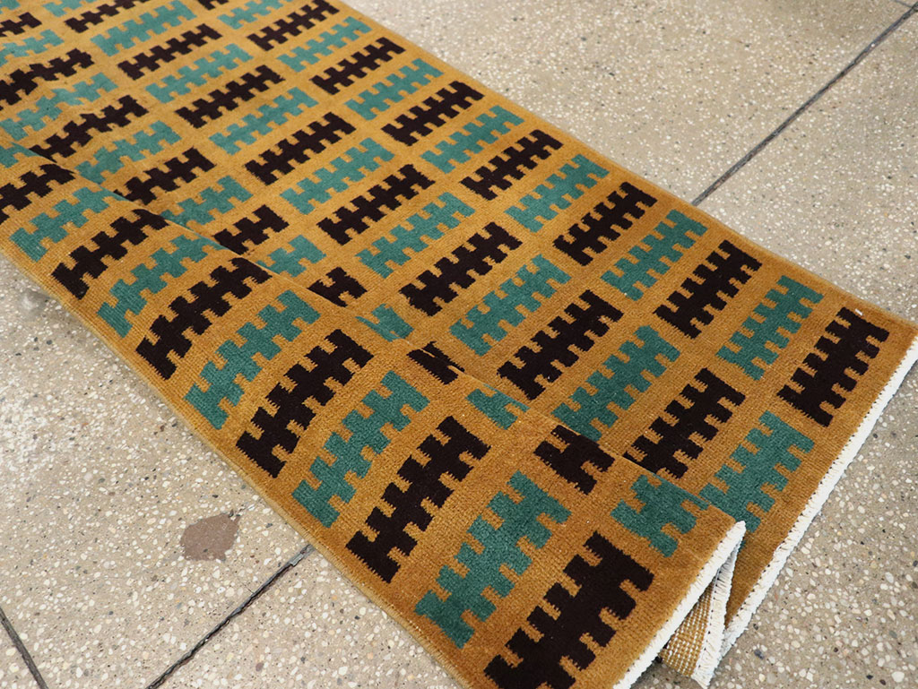 Vintage Turkish Anatolian Runner, No.33128 - Gsblank