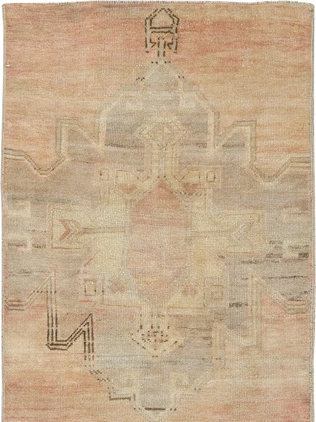 Vintage Turkish Anatolian Runner, No.33131 - Gsblank