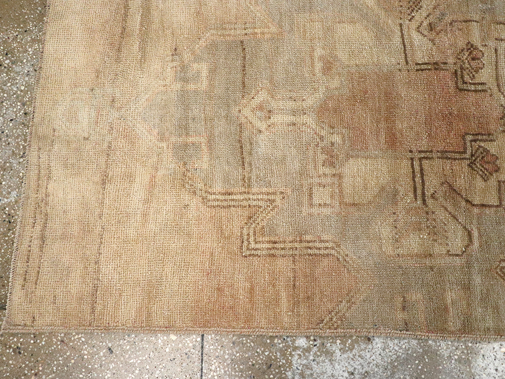 Vintage Turkish Anatolian Runner, No.33131 - Gsblank