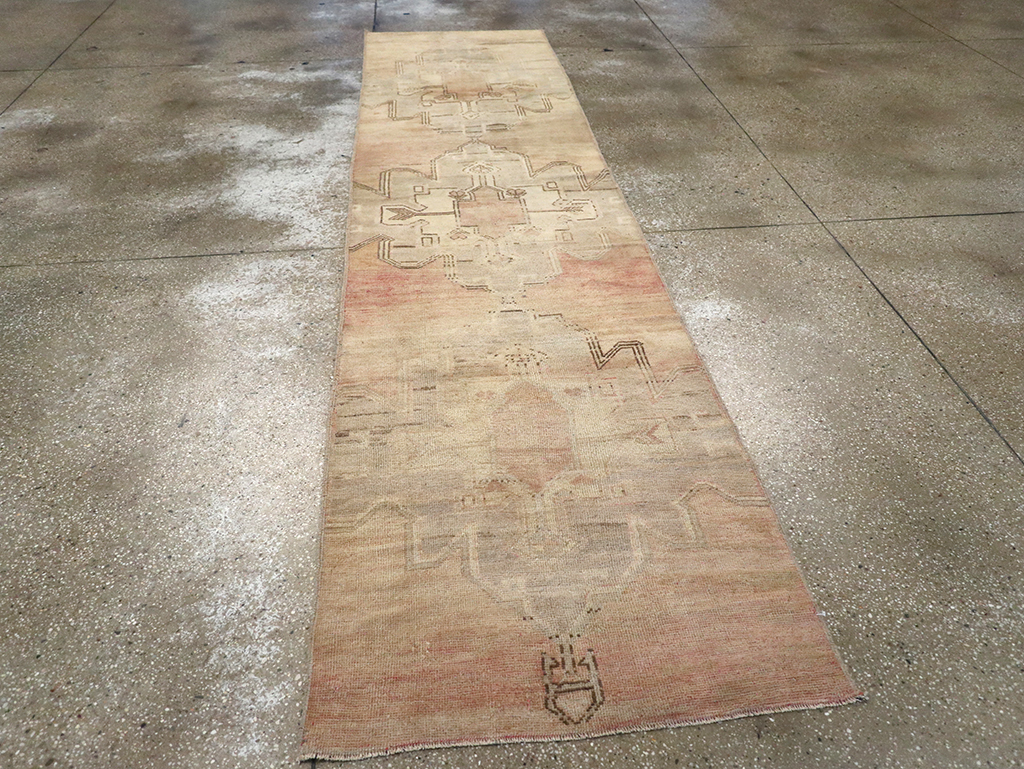 Vintage Turkish Anatolian Runner, No.33131 - Gsblank