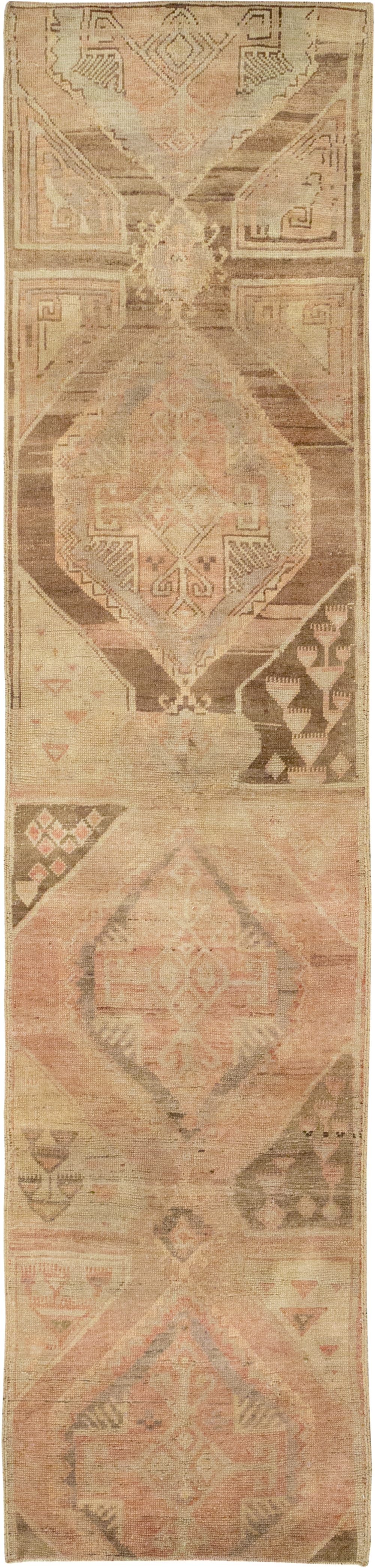 Vintage Turkish Anatolian Runner, No.33132 - Gsblank