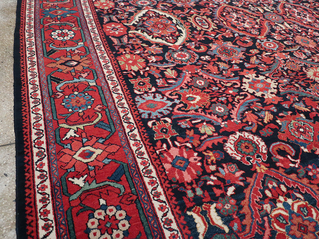 Vintage Persian Mahal Room Size Carpet, No.33140 - Gsblank