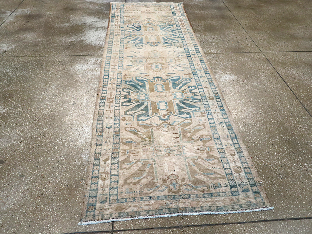 Vintage Persian Karajeh Runner, No.33151 - Gsblank