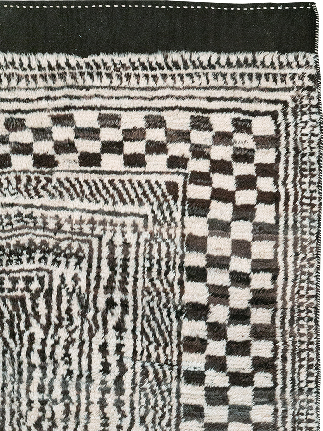 Modern Persian Gabbeh Room Size Carpet, No.33159 - Gsblank
