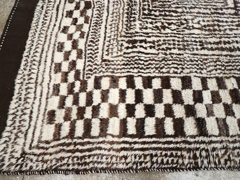 Modern Persian Gabbeh Room Size Carpet, No.33159 - Gsblank