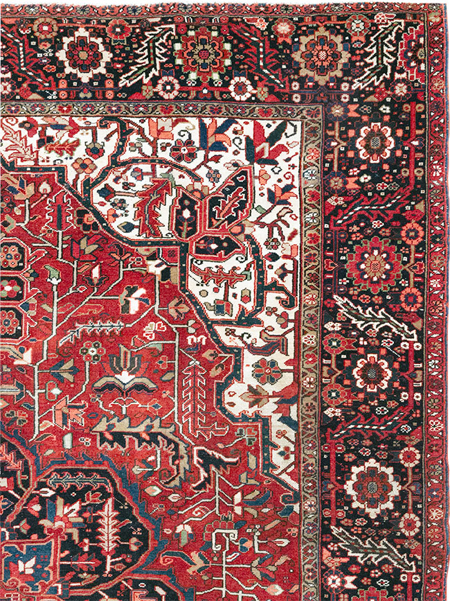 Vintage Persian Heriz Room Size Carpet, No.33168 - Gsblank