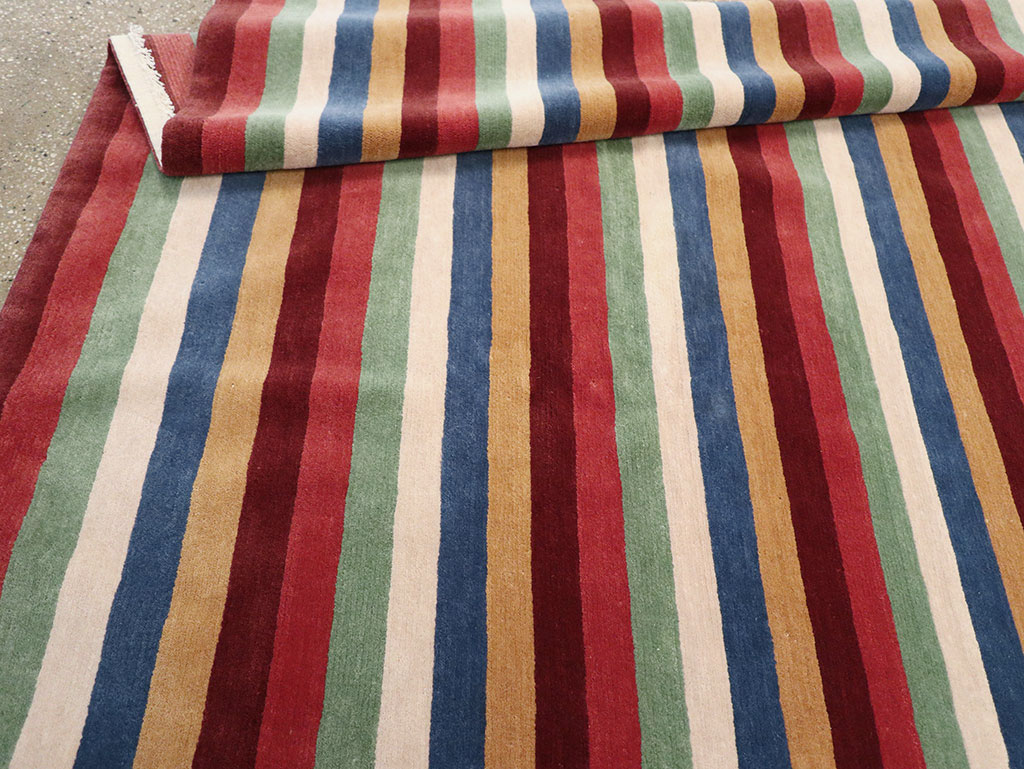 Modern Tibetan Accent Rug, No.33170 - Gsblank