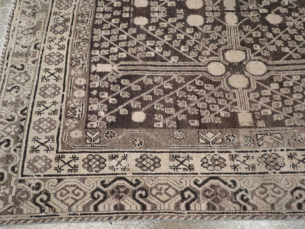 Antique East Turkestan Khotan Accent Rug, No.33189 - Gsblank