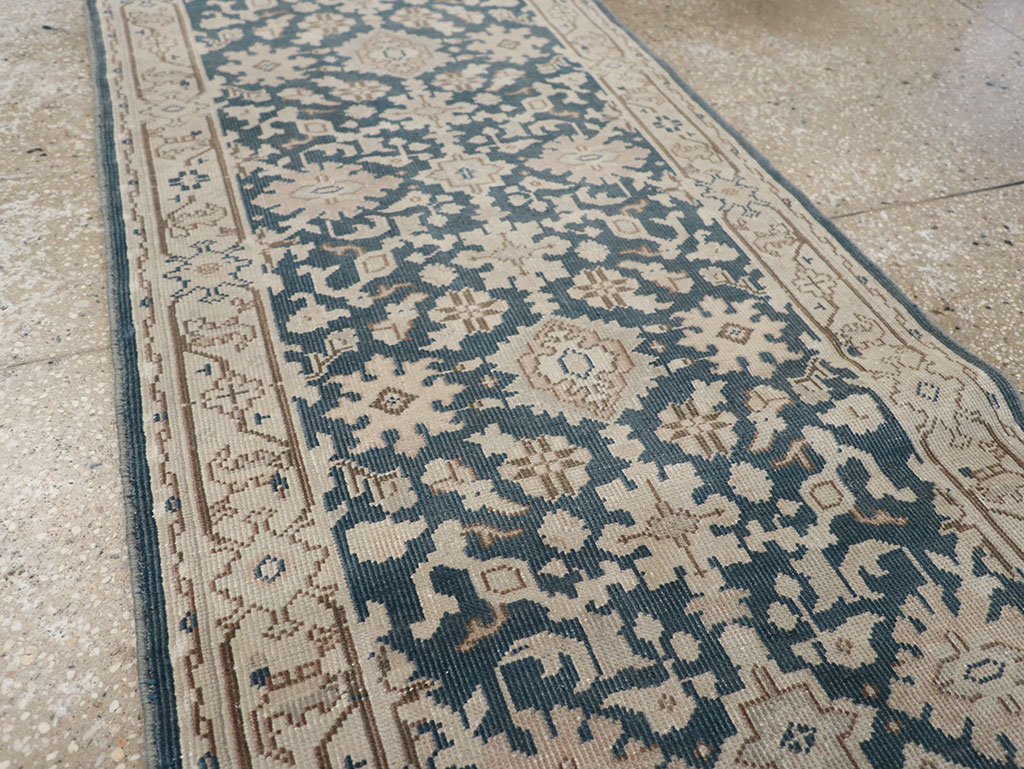 Vintage Turkish Anatolian Runner, No.33192 - Gsblank