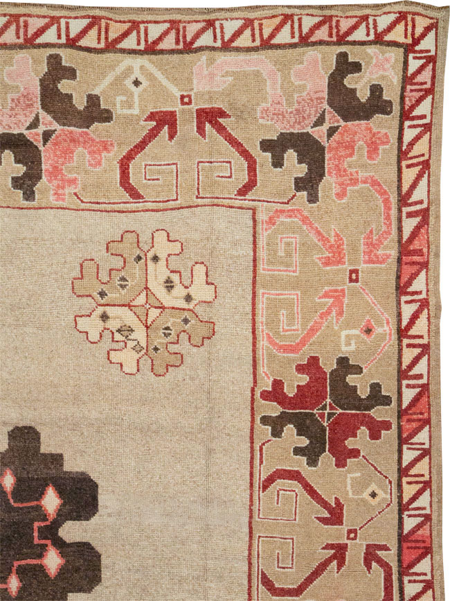 Vintage Turkish Anatolian Square Room Size Carpet, No.33197 - Gsblank