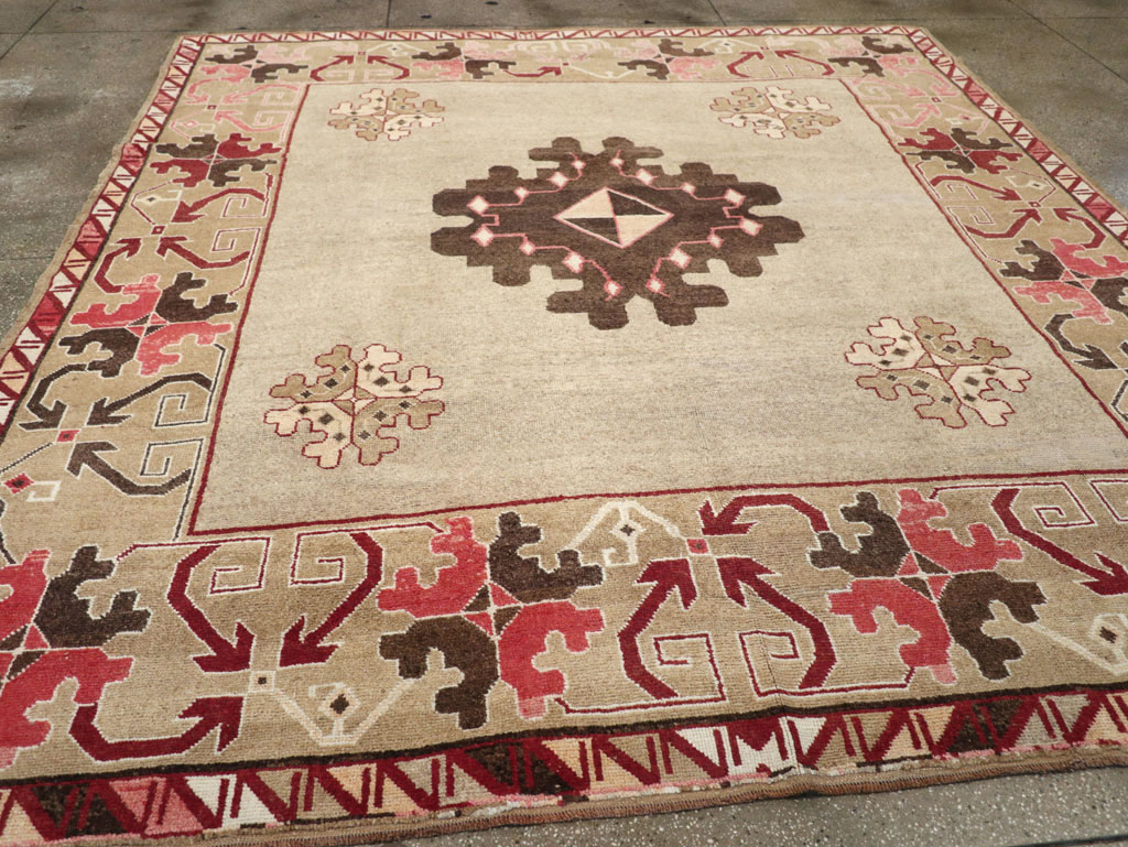Vintage Turkish Anatolian Square Room Size Carpet, No.33197 - Gsblank
