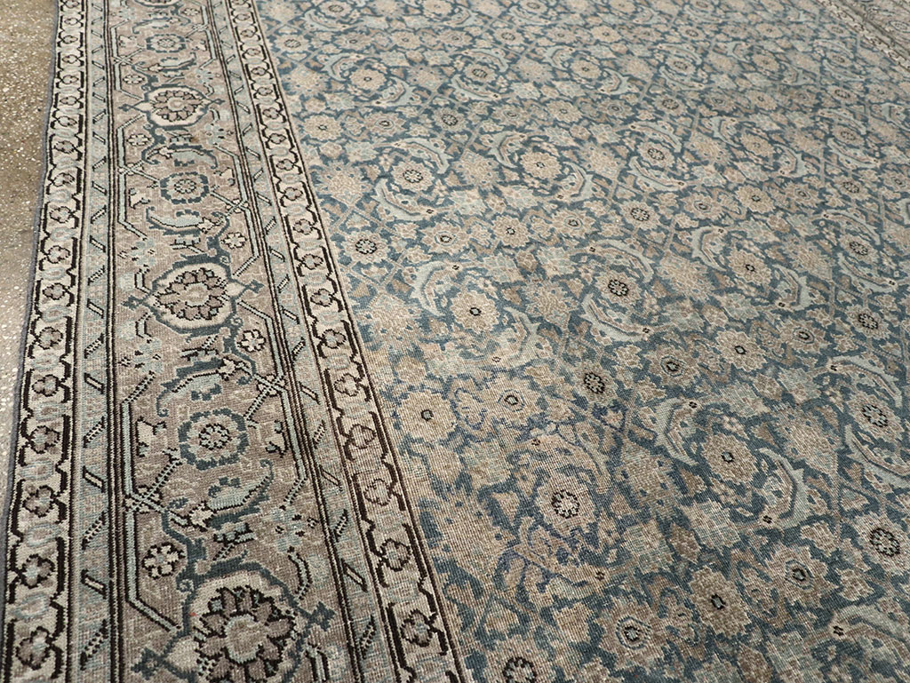 Antique Persian Tabriz Accent Carpet, No.33200 - Gsblank